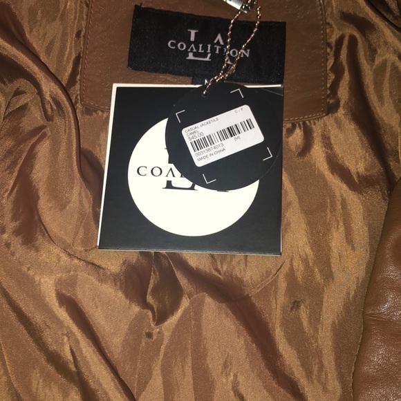 jacket - Picture 4 of 4